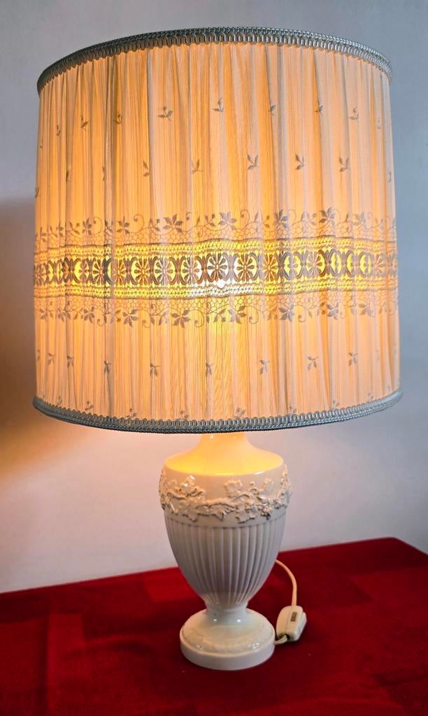 Vintage Wedgewood tafellamp., Ophalen of Verzenden, Gebruikt, Minder dan 50 cm