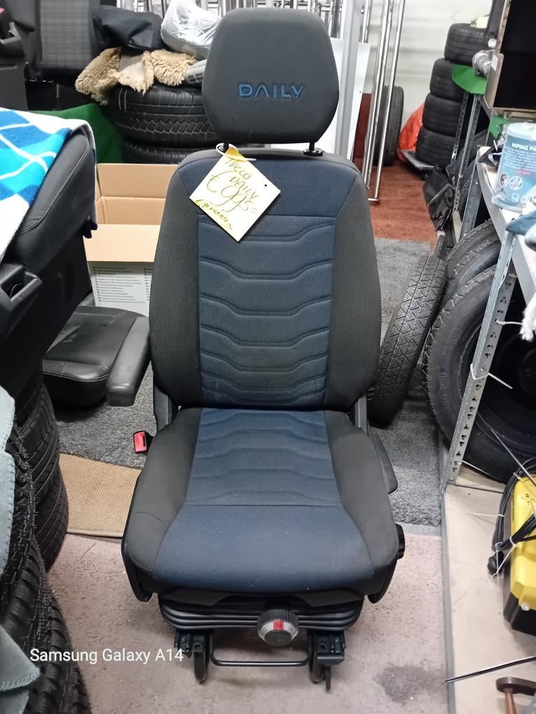 Iveco daily geveerde Bestuurderstoel met armlegger, Auto-onderdelen, Interieur en Bekleding, Ophalen