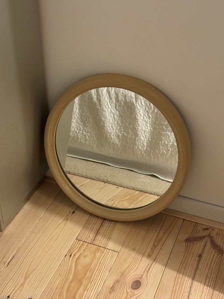Space age ronde plastic spiegel, Huis en Inrichting, Woonaccessoires | Spiegels, Ophalen, Minder dan 50 cm, Rond, Zo goed als nieuw