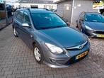 Hyundai I30 CW i30CW 1.4i NIEUWE APK! NIEUWE KOPPELING!, Voorwielaandrijving, Euro 5, Gebruikt, 4 cilinders