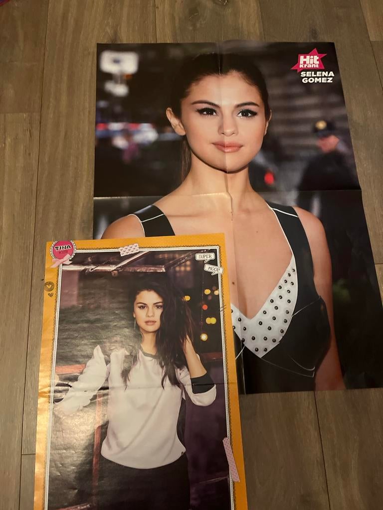2 leuke Selena Gomez posters (zie andere advertenties!), Ophalen of Verzenden, A1 t/m A3, Muziek, Rechthoekig Staand