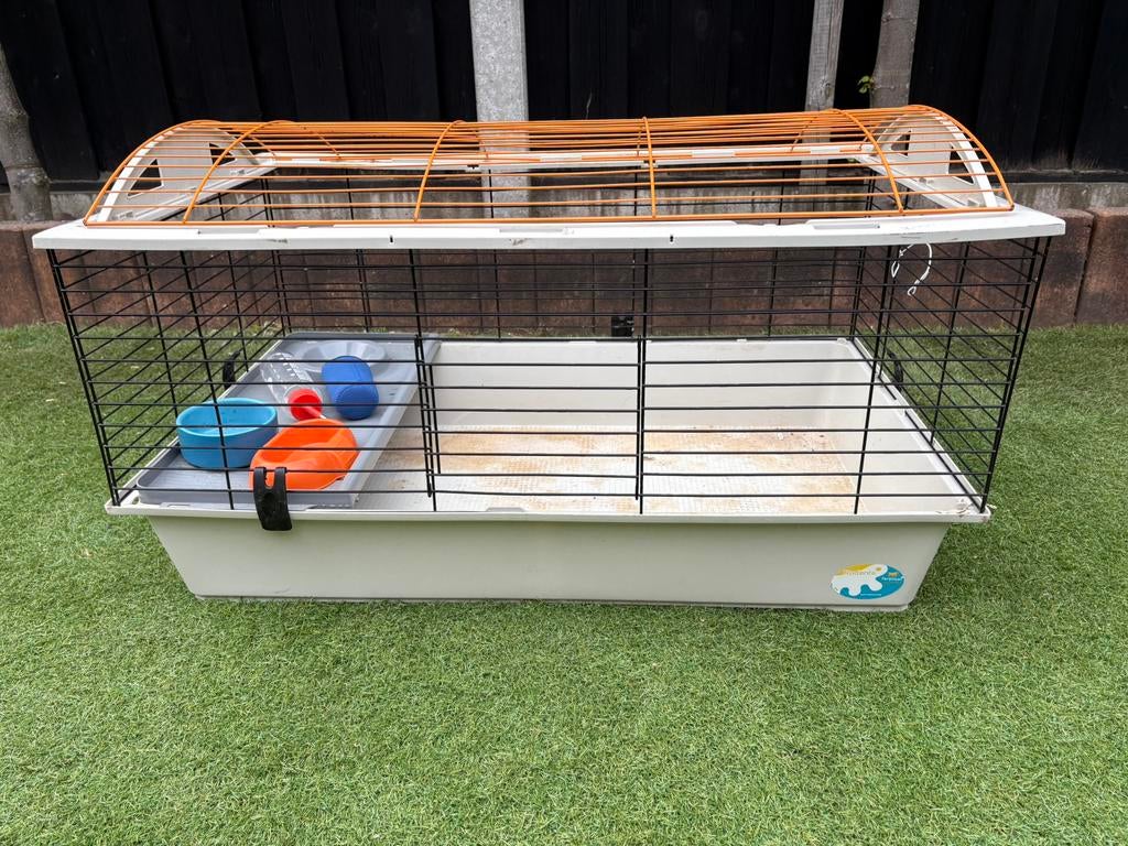 Ferplast konijn/cavia kooi met toebehoren, Dieren en Toebehoren, Kooi, Gebruikt, Konijn, 75 tot 110 cm
