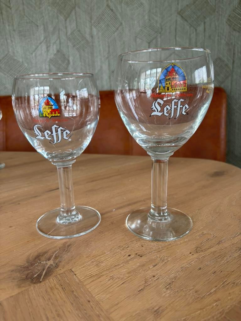 2 Leffe bierglazen, Ophalen, Zo goed als nieuw, Bierglas