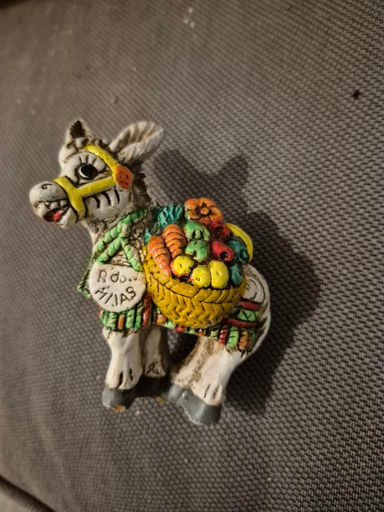 Decoratief Ezel Beeldje met Mandje Vruchten - Mijas, Verzamelen, Beelden en Beeldjes, Ophalen of Verzenden