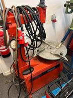 Bandendemonteer apparaat