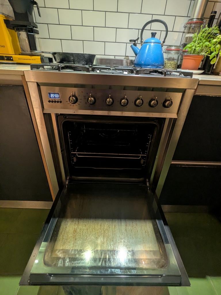 Smeg C7GMXNLK9 RVS Fornuis - Gasfornuis met Oven, Witgoed en Apparatuur, Fornuizen, Ophalen, Gebruikt, 60 cm of meer, Energieklasse A of zuiniger