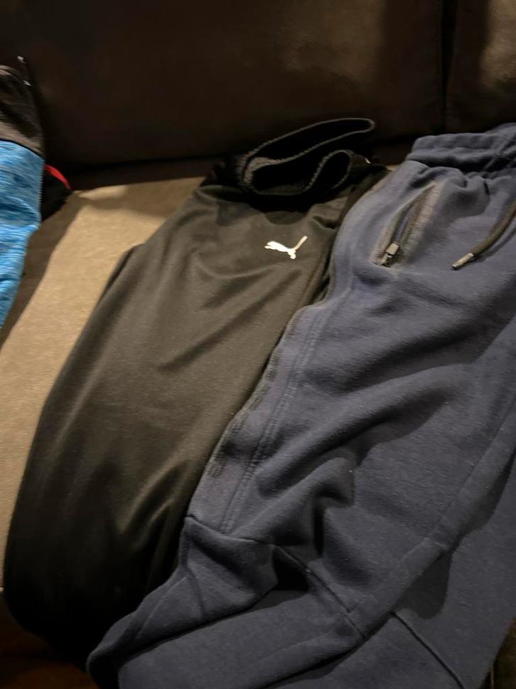 2 trainingsbroeken - Puma en Travagio, Kinderen en Baby's, Kinderkleding | Maat 152, Ophalen
