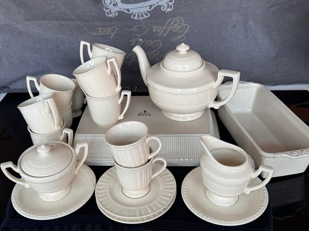Onderdelen servies Recamier Royal Creamware, Gebruikt, Keramiek, Ophalen of Verzenden, Overige stijlen