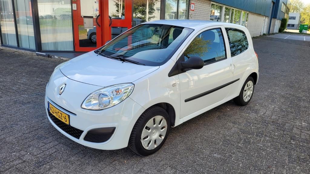 Renault Twingo 1.1 2008 Wit 1 jaar apk / airco 144dkm nap, Auto's, Voorwielaandrijving, Euro 5, 31 €/maand, 4 cilinders