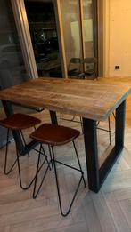 Luxe bartafel en 4 stoelen, Ophalen, Gebruikt, Inclusief barstoelen