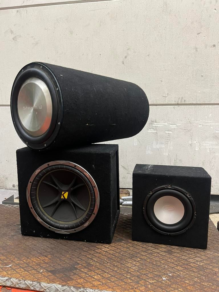 Subwoofers + versterkers, Ophalen of Verzenden, Gebruikt, Universele onderdelen
