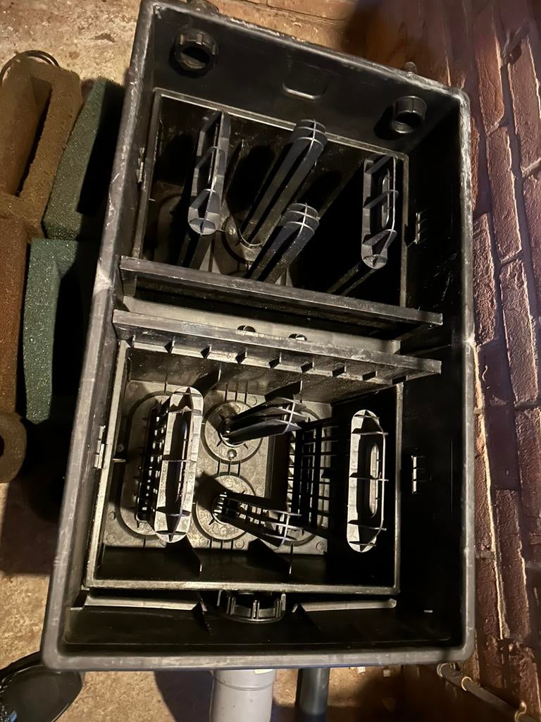 Grote vijver filter, Ophalen, Zo goed als nieuw, Vijverfilter