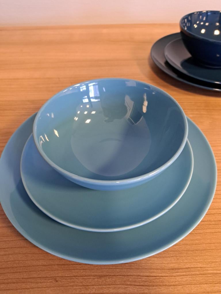 Serviessets lichtblauw en donkerblauw, Ophalen