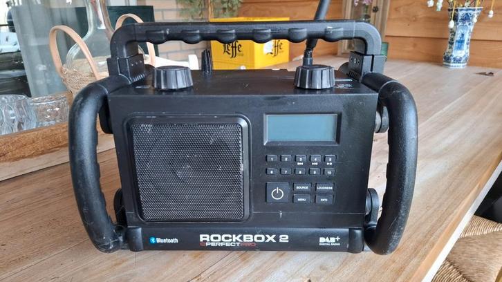 Bouwradio perfectpro rockbox 2, Doe-het-zelf en Verbouw, Overige Doe-het-zelf en Verbouw, Gebruikt, Ophalen