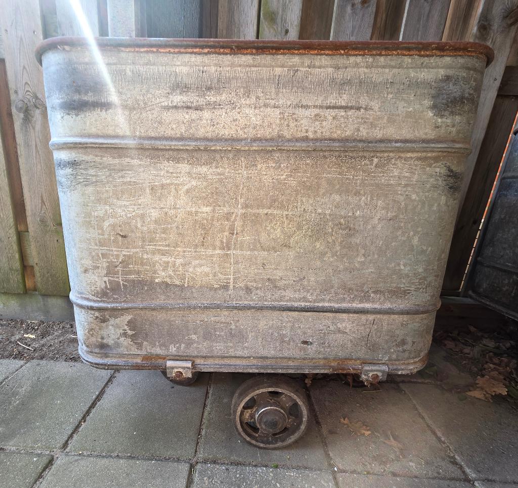 2x industriële mijnkar / kolenwagen  – origineel 1985/1987, Ophalen