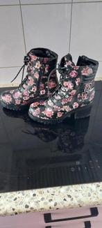 Leuke enkel laarsjes, Lage of Enkellaarzen, Ophalen of Verzenden, Zo goed als nieuw, Rood