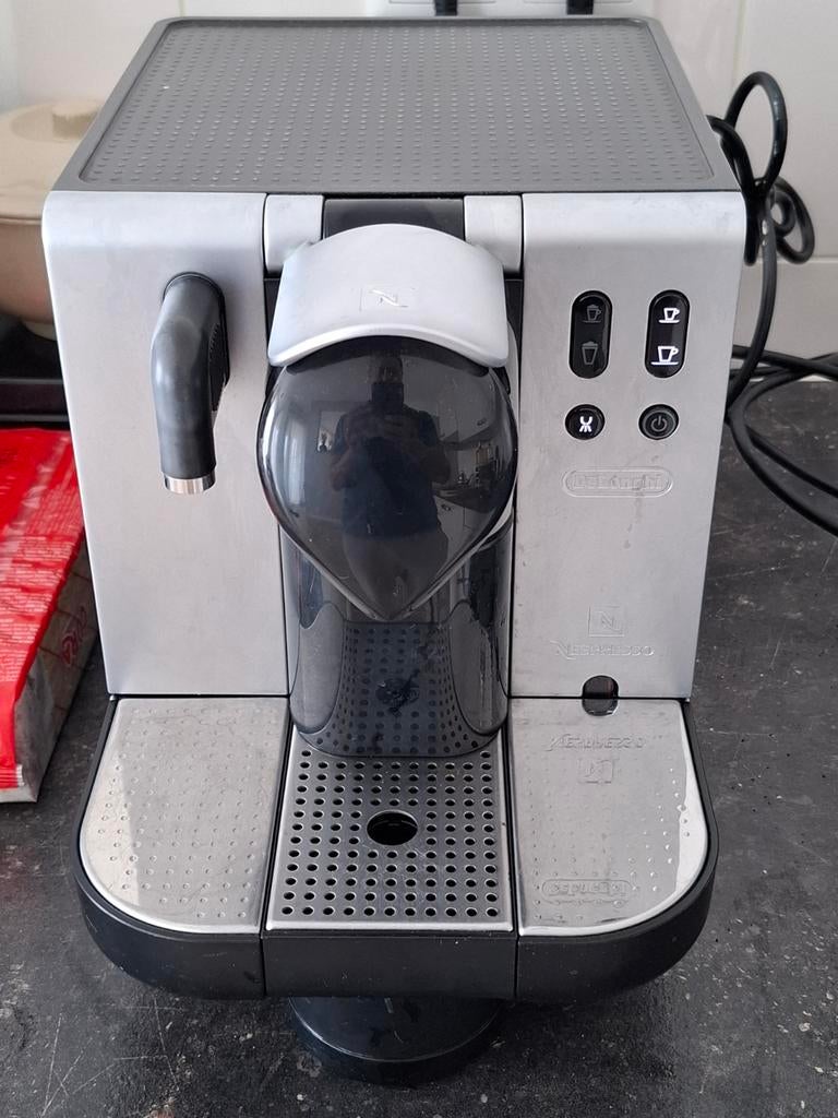 Nespresso De'Longhi koffiezetapparaat, Ophalen of Verzenden, Koffiemachine