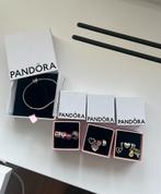 Pandora + bedels, Sieraden, Tassen en Uiterlijk, Armbanden, Ophalen of Verzenden, Zo goed als nieuw, Zilver