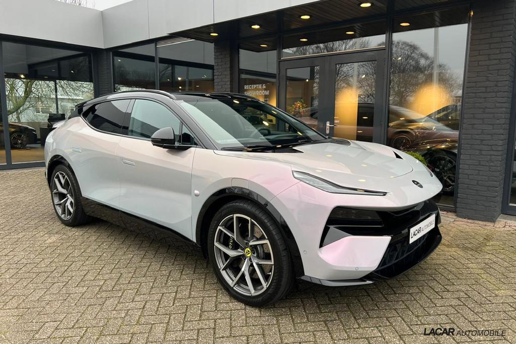 Lotus Eletre EDS 450 S 4WD 112 kWh I 126k NP I 5 j Gar., Auto's, Vierwielaandrijving, 2250 kg, SUV of Terreinwagen, 750 kg
