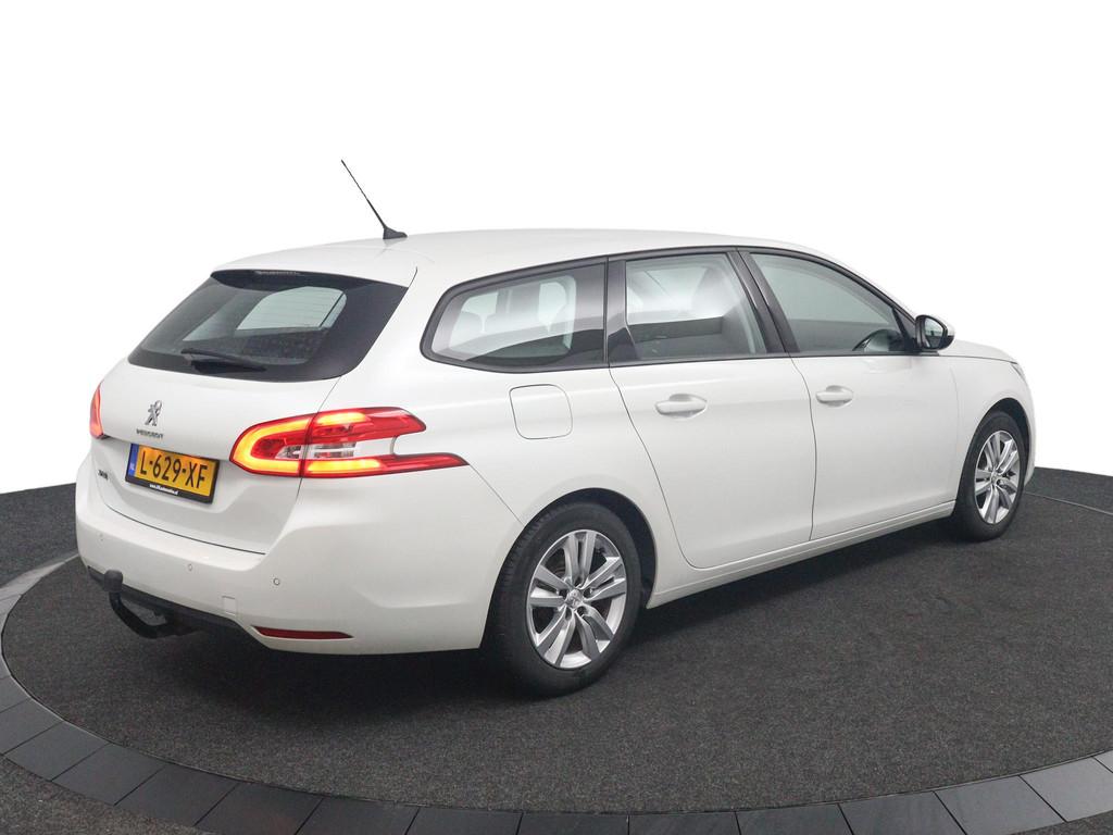 Peugeot 308 SW 1.2 *110PK*ECC*NAVI*CAM*HAAK*CRUISE*CARPLAY*, Stof, Gebruikt, 1199 cc, 620 kg