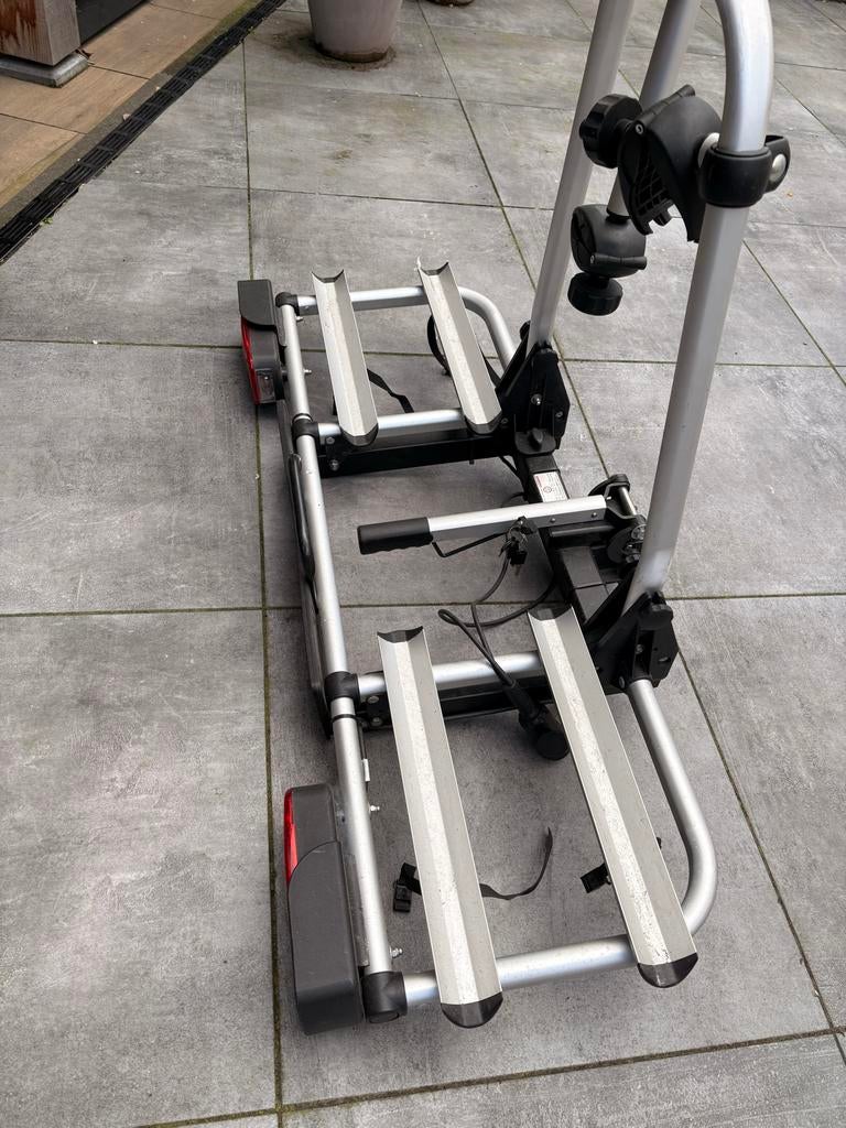 Uebler Primavelo Pro P2/P3 fietsendrager, Auto diversen, Fietsendragers, Ophalen, Gebruikt, 2 fietsen, Trekhaakdrager