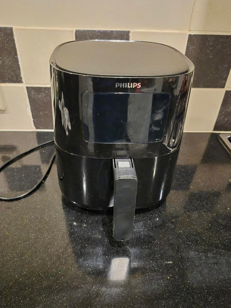 Philips Airfryer - bak sluit niet goed, Ophalen of Verzenden, Gebruikt, Airfryer XL, 750 t/m 999 gram
