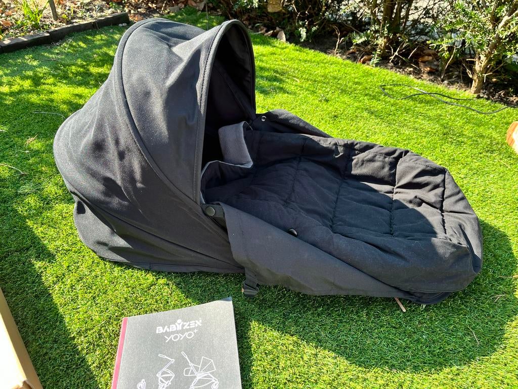 Babyzen Yoyo Newborn pack met parasol en muskietennet, Kinderen en Baby's, Buggy's, Ophalen of Verzenden, Zo goed als nieuw, Overige merken
