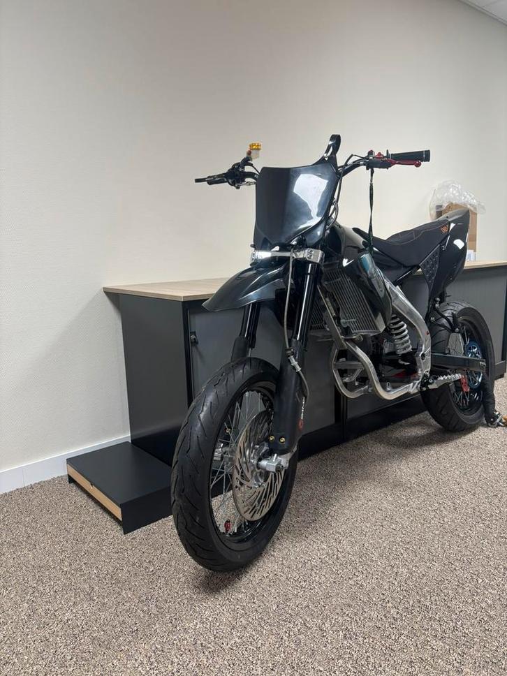 Derbi drd pro, Fietsen en Brommers, Brommers | Derbi, Zo goed als nieuw, Ophalen of Verzenden