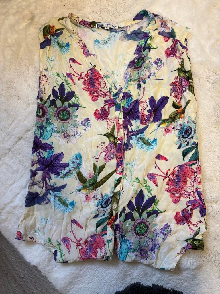 Bella Ragazza mouwloze blouse met bloemenprint XS, Kleding | Dames, Overige kleuren, Ophalen of Verzenden, Zo goed als nieuw, Zonder mouw