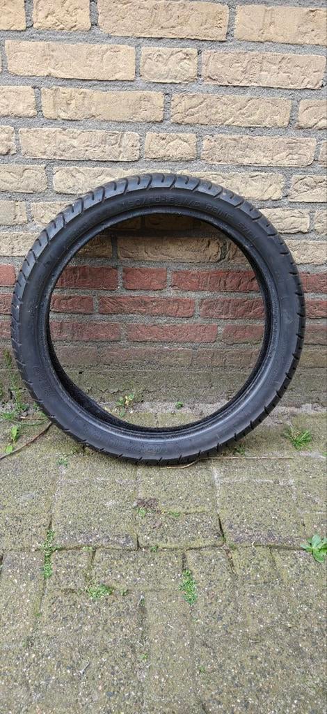Metzeler ME22 motorband 90/90R18, Ophalen, Gebruikt
