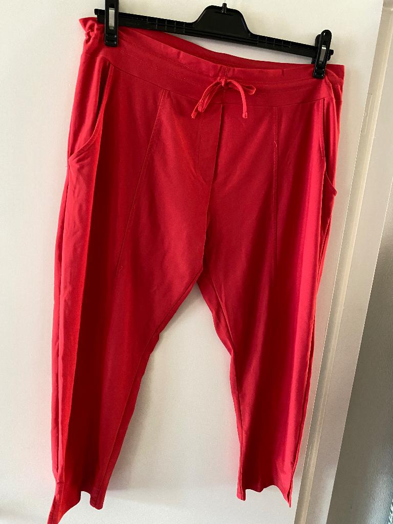travelbroek Angelle Milan XXL rood, Kleding | Dames, Angelle Milan, Maat 46/48 (XL) of groter, Ophalen of Verzenden, Zo goed als nieuw