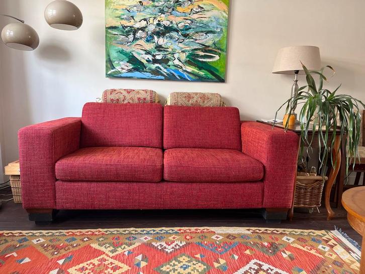 Tweezitsbank rode gemêleerde stof, Huis en Inrichting, Banken | Bankstellen, Gebruikt, Rechte bank, Tweepersoons, 150 tot 200 cm