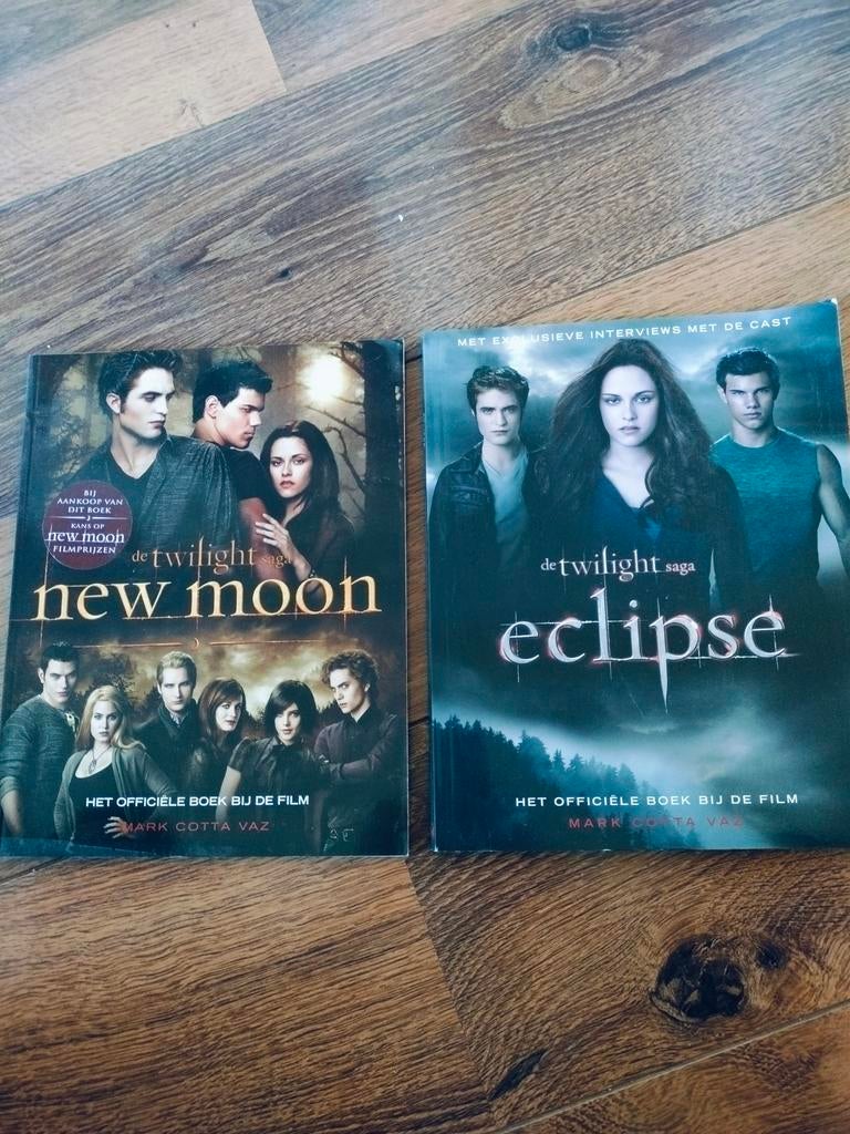 New moon & Eclips, Twilight filmboeken, Boeken, Ophalen of Verzenden, Filmspecifiek