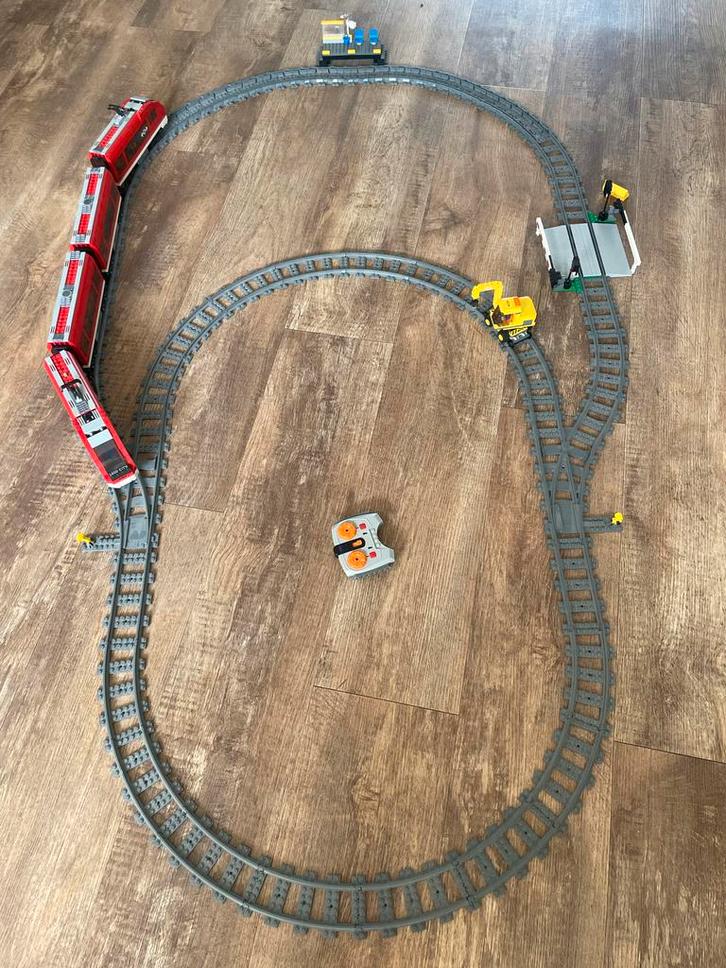 Lego City Trein 7938 en 7936, Kinderen en Baby's, Speelgoed | Duplo en Lego, Gebruikt, Lego, Complete set, Inclusief minifiguren