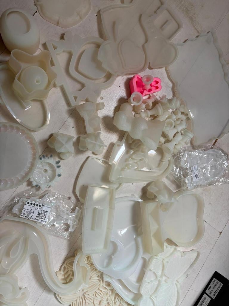 Pakket mallen voor epoxy en zeep - Alles in één koop, Gebruikt, Meerkleurig, Ophalen of Verzenden, Kunststof