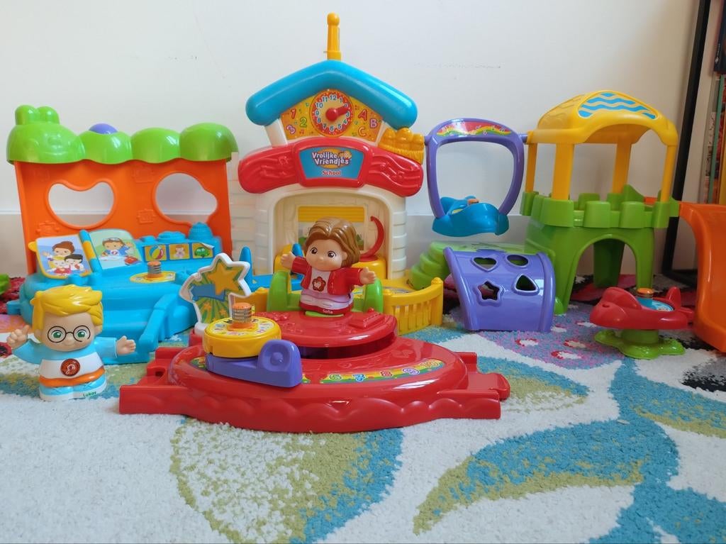 VTech Vrolijke viendjes Woonhuis, School met poppetjes, Ophalen, Gebruikt, Jongen of Meisje