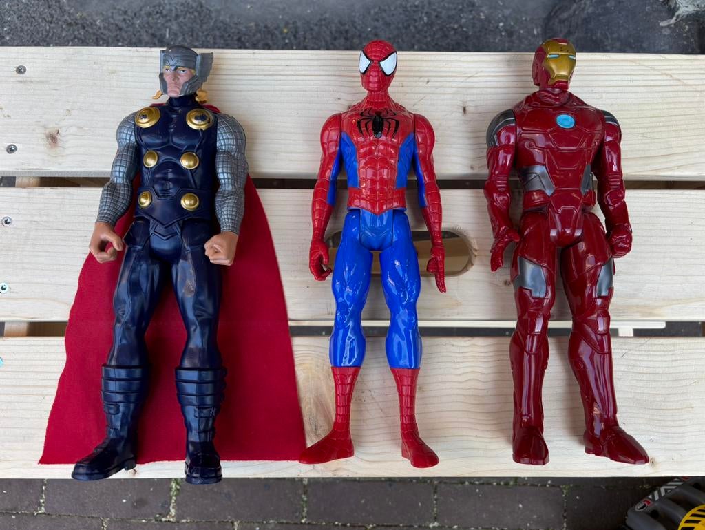 Marvel Hasbro Superhelden Spiderman Ironman Thor, Kinderen en Baby's, Speelgoed | Poppen, Gebruikt, -, -, Overige typen