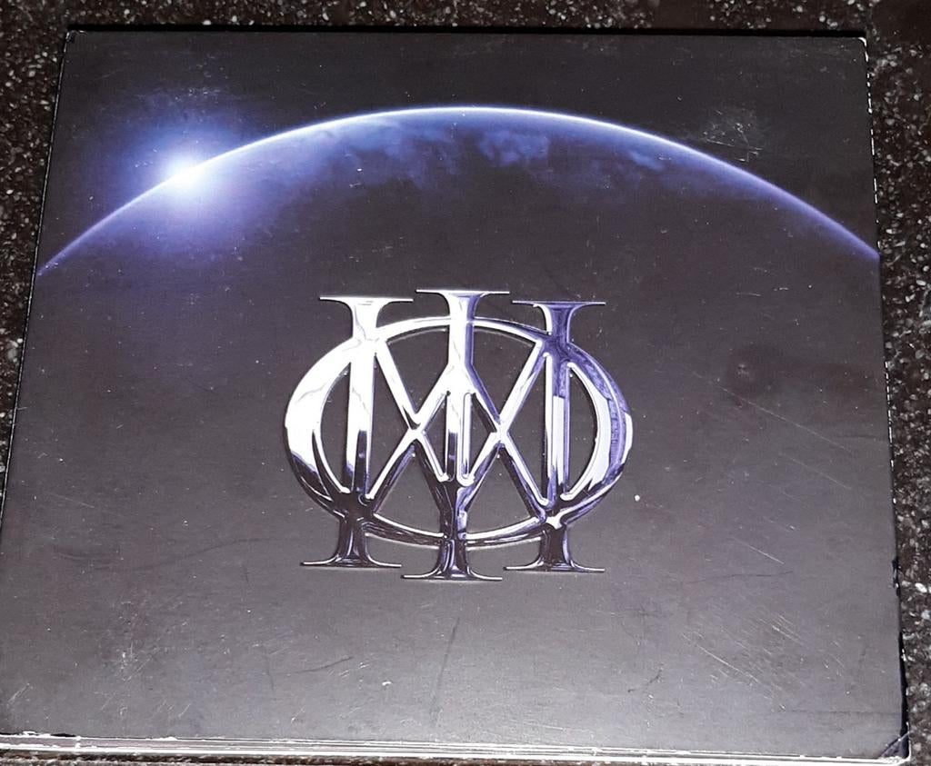 Dream Theater-Dream Theater limited edition cd + dvdaudiomix, Cd's en Dvd's, Cd's | Hardrock en Metal, Ophalen of Verzenden, Zo goed als nieuw
