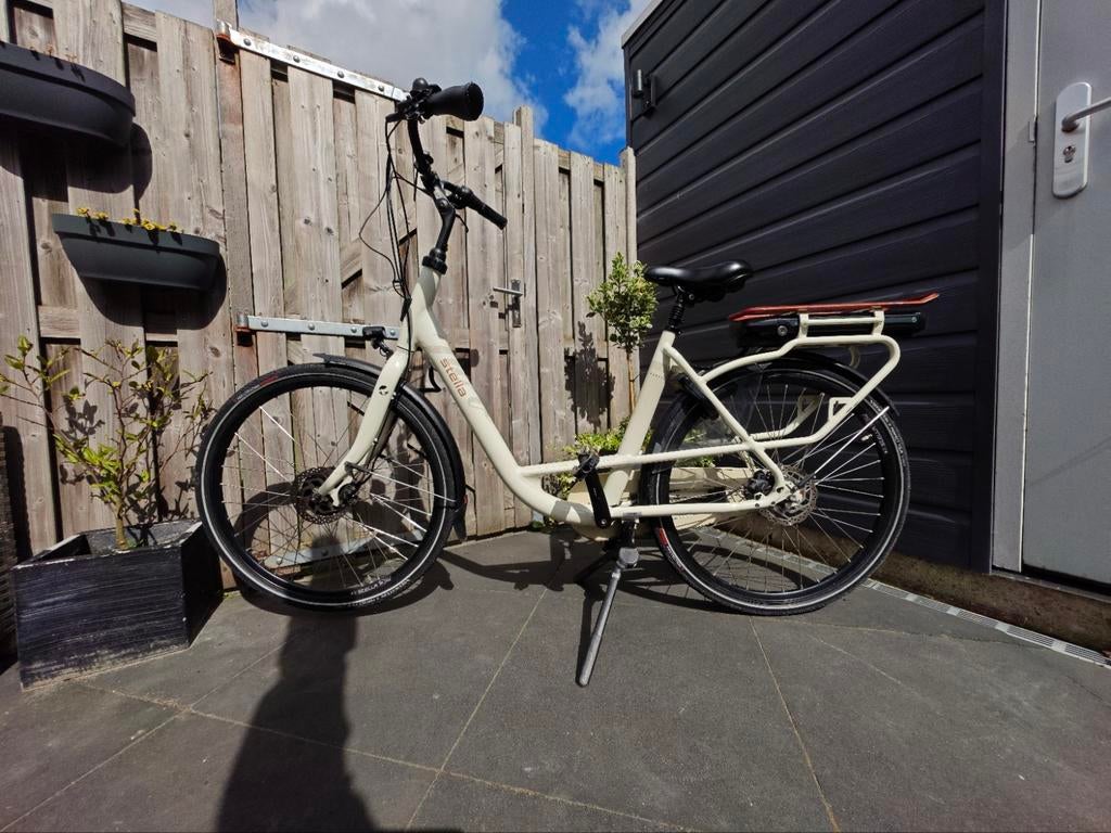 Stella mama fiets met extra grote accu/rijbereik, Ophalen, Gebruikt, 50 km per accu of meer, Overige merken