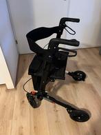 Nette rollator met zit gedeelte en opbergtas, Ophalen, Opvouwbaar, Zo goed als nieuw