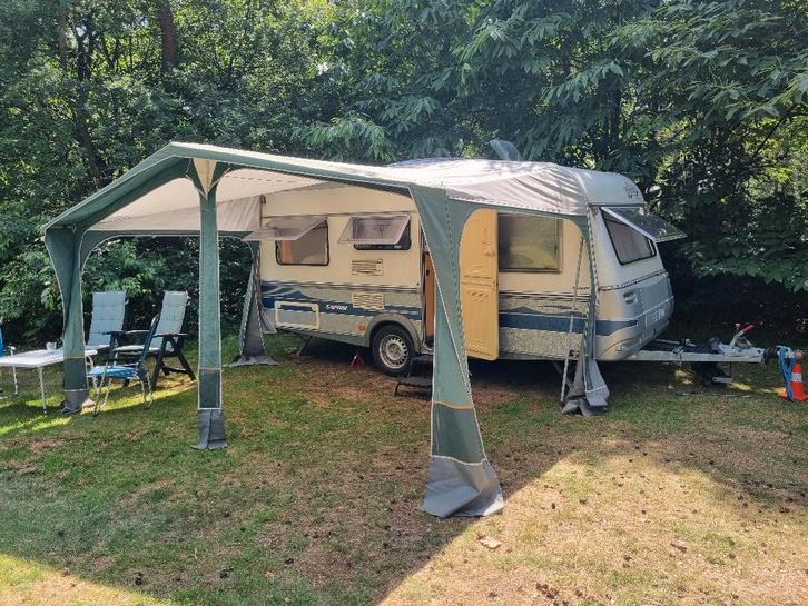 FENDT Saphir 450 G, Caravans en Kamperen, Caravans, Particulier, tot en met 4, 750 - 1000 kg, Rondzit, Fendt, Dwarsbed, Hefbed