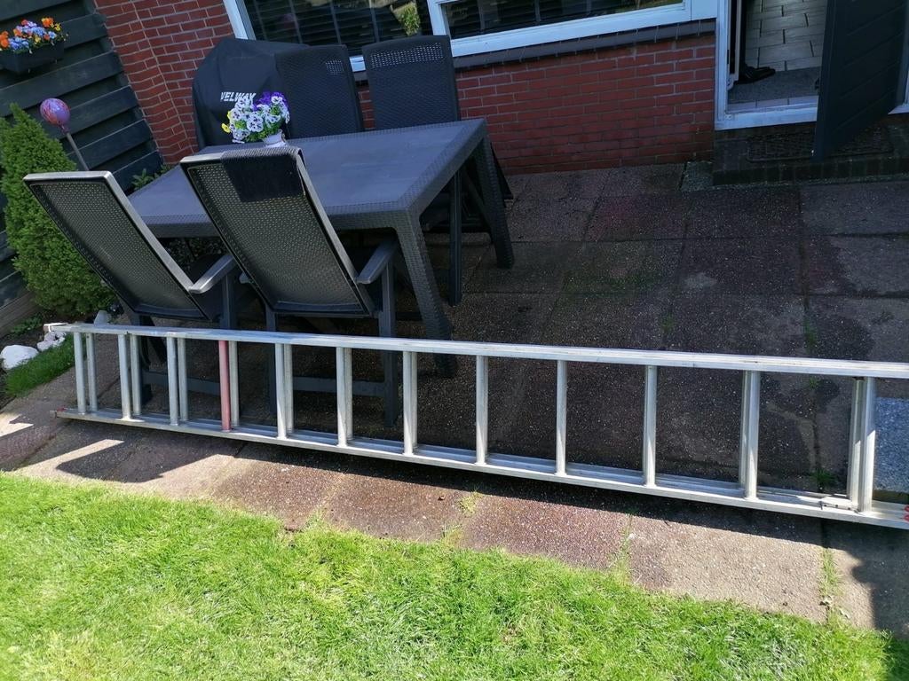 Aluminium ladder 2 keer 12 treden, Ophalen, 4 meter of meer