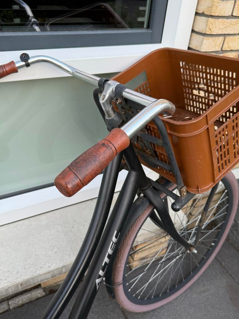 Altec damesfiets met mand - Zwart Frame maat 44 cm, Terugtraprem, Ophalen, Overige merken, 53 tot 56 cm