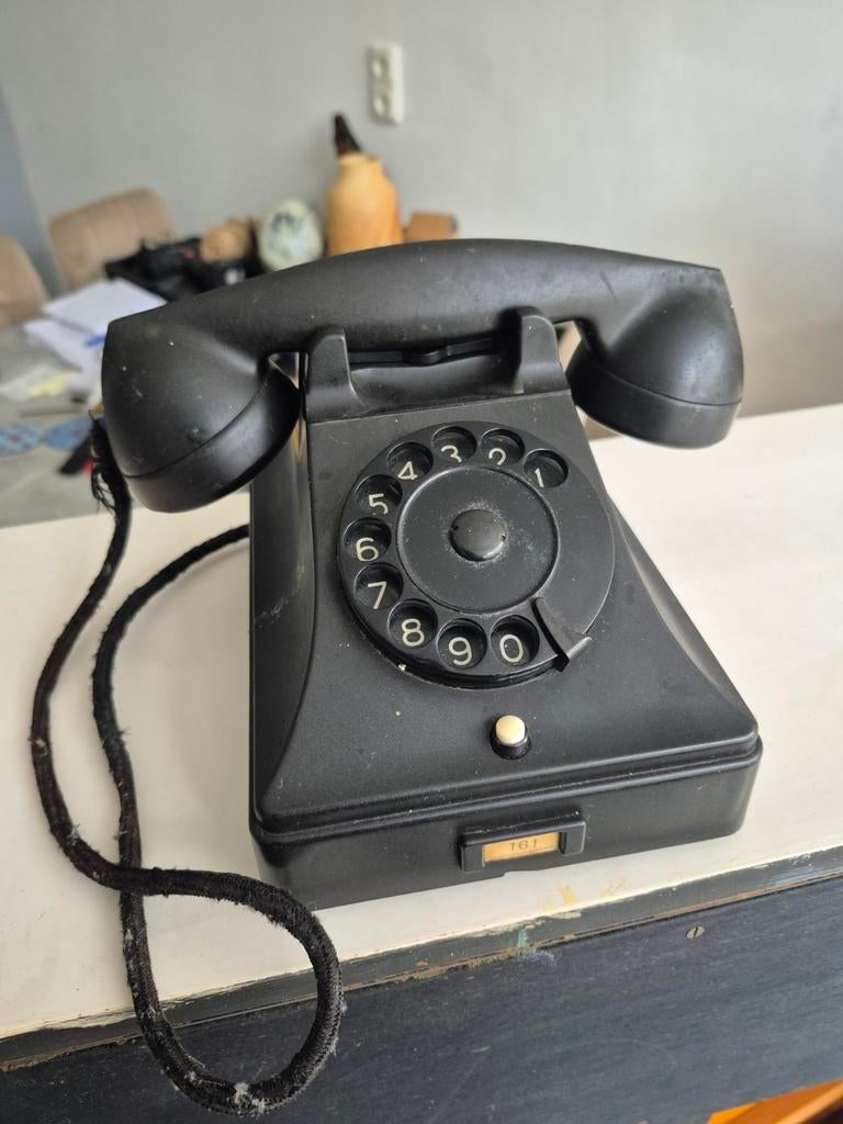 Vintage Zwarte Telefoon met Draaischijf - Retro Design, Telecommunicatie, Vaste telefoons | Handsets en Draadloos, Ophalen of Verzenden