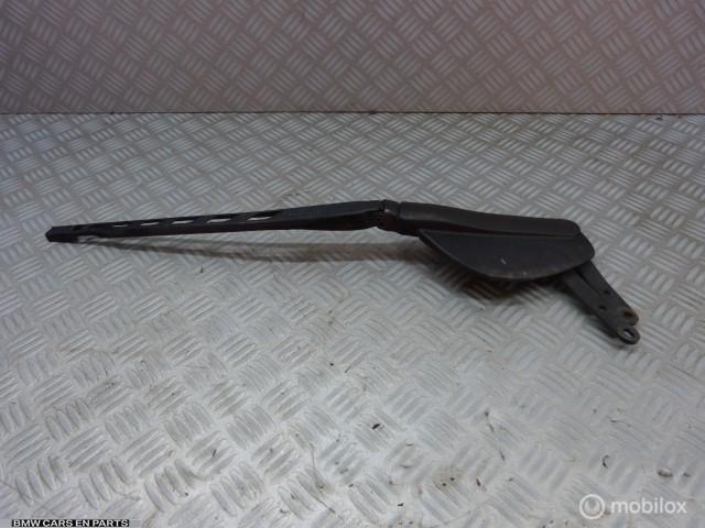 Ruitenwisserarm rechtsvoor BMW 5-serie E60 E61, Auto-onderdelen, Ruiten en Toebehoren, Gebruikt, Ophalen of Verzenden, BMW, BMW