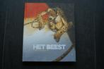 HET BEEST...... (Hardcover), Eén stripboek, Ophalen of Verzenden, Zo goed als nieuw