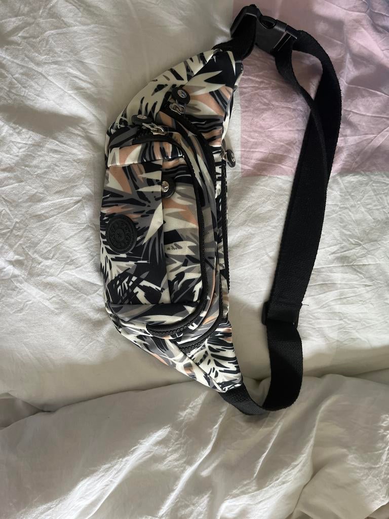 Leuk en mooi  heuptasje met print, Ophalen of Verzenden, Zo goed als nieuw, Overige kleuren, Kipling