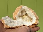 Bergkristal geode uit Marokko set paartje mineralen, Verzamelen, Mineralen en Fossielen, Ophalen of Verzenden, Mineraal
