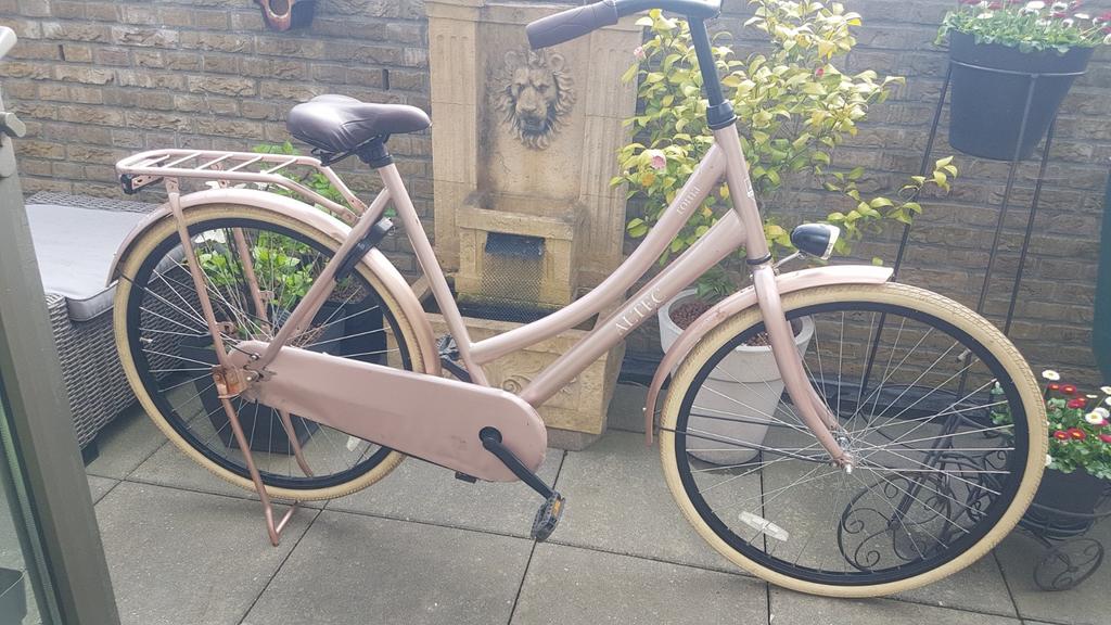 Stevige fijne 28inch Omafiets Studentenfiets 70€ rijd prima, Fietsen en Brommers, Ophalen, Terugtraprem, Altec, 53 tot 56 cm