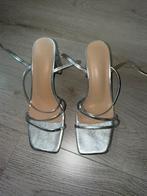 Heels, Verzenden, Sandalen of Muiltjes, Grijs, Gedragen